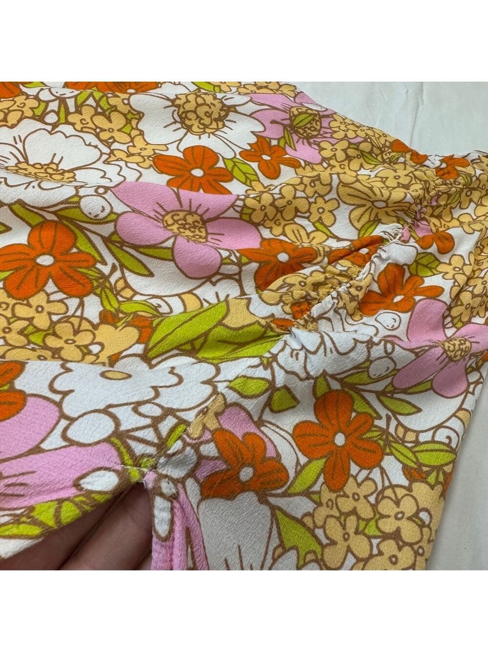Rahi Floral Skirt Retro flowers 
Women's Large Anthropologie 
Boho Flower - Picture 11 of 11